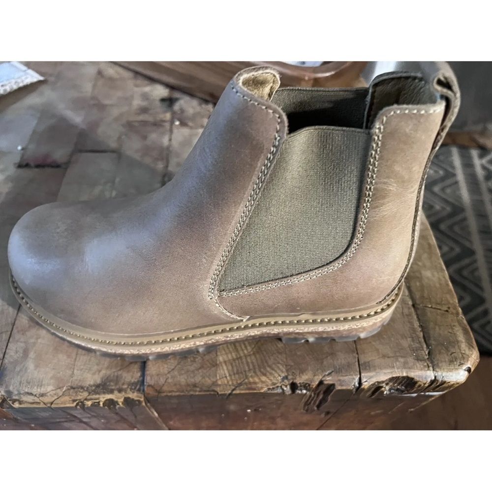 Birkenstock Stalon New without box. Never worn. Size 37 6.5-7 Sandcastle Taupe.